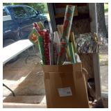 Lg.lot of wrapping paper