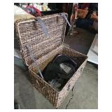 27'ï¿½18'ï¿½18' wicker trunk