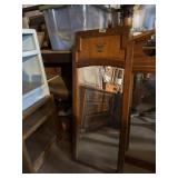2 mirrors large 48ï¿½x48ï¿½ and smaller 48ï¿½x20ï¿½