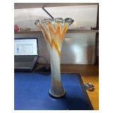 17.5ï¿½ Art Glass Vase
