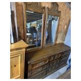 Dresser w/ mirror 68ï¿½x20ï¿½x32ï¿½ 9 drawers