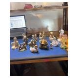 Figurines