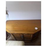 Stereo cabnet and contents 40ï¿½x16ï¿½x28ï¿½