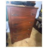 4 drawer chest 26ï¿½x17ï¿½x39ï¿½