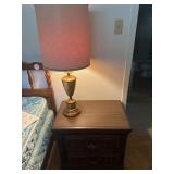 Night stand and 2-lamp