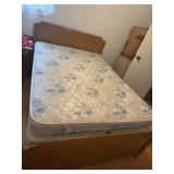 Full size bed wood head and foot board