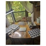 Lg lot of baking trays, muffin, small to large