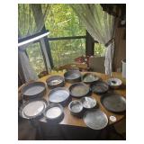 3 Oneida Spring Form Pans and lots of of other