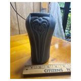 6 3/4ï¿½ Rookwood vase no chips or cracks