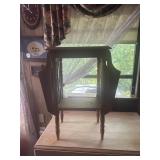 Wood magazine rack 21ï¿½x11ï¿½x26ï¿½  end table