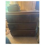 3 drawer chest 27ï¿½x15ï¿½x27ï¿½ no books