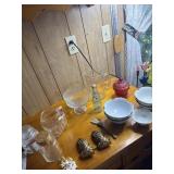 6 flower Bowles, glass pitchers footed compote,