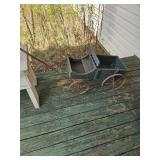 Small decor  wagon needs repair