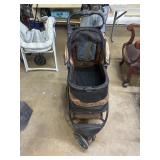 Pet stroller