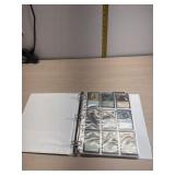 Notebook with 25 pages of Magic Cards