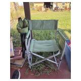 2 fold up camp chairs