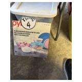 New old stock Pyrex bowls