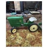 4020 Peddle tractor and wagon
