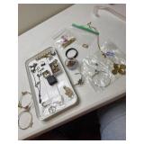 Jewelry including a 1928 locket