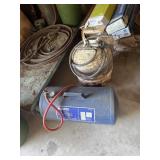 2 air tanks