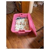 Lidded tote of fabric