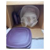 Food storage Rubbermaid with lids, cake pan and