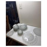 Princess House Fantasia Poinsettia dishes 8