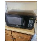 Rival microwave works