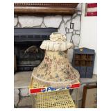 Knick knack shelf 14ï¿½x4ï¿½x23ï¿½ and lamp shades