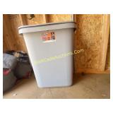 Trash Can XL - Hefty 20 Gal