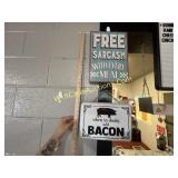 Signs - Decor Mix Lot of 2