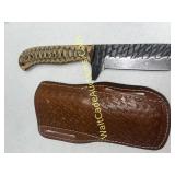 Damascus Steel - 4in Blade Hunting Knife -