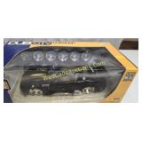 Die Cast Metal - 1:24 Dub City Model Kit Mustang