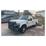 2008 Ford F-25 with Service Bed & Ladder Rack