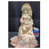 Signed Susan Dunham Arts Doll Dorothy w COA Tag