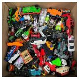 Box of Loose Diecast Cars Hot Wheels, Maisto +