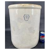 Large Vintage 8 Stoneware Crock Large Vintage 8 Stoneware Crock