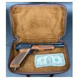 Daisy Powerline Model 1200 CO2 BB Pistol w Case Daisy Powerline Model 1200 CO2 BB Pistol w Case