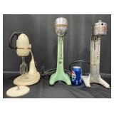 2 Vntg Milkshake Mixers & Working Stand Mixer