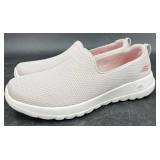 New Womenï¿½s Skechers GO Walk Joy Shoes Sz 9