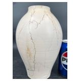 Horsehair Raku�Pottery Art Vase w Artist Signature Horsehair Raku�Pottery Art Vase w Artist Signature