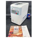 Zojirushi Bread Maker BBCC-S15 w Recipe Book