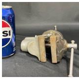 Vintage Cast Iron Jewelry Watchmaking Bench Vise