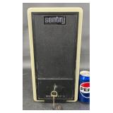 Sentry Survivor II Fire-Resistant Safe w Key