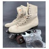 Womenï¿½s Championship Leather Roller Skates Sz 6