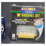 Sealed 1993 Toys R Us Baseball Trading Card Set