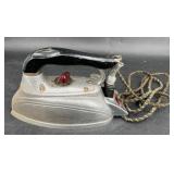 Vintage Waverlyï¿½B-300 Steam-O-Matic Iron