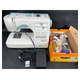 Kenmore 385 Sewing Machine w Sewing Accessories