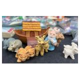 Vntg 1984-99 Hallmark Merry Christmas Miniatures