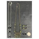 2 Fashion Necklace & Earrings Sets